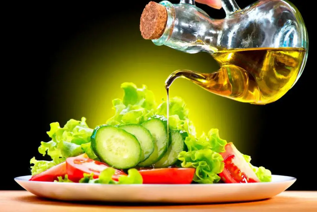 healthy vegetable salad with olive oil dressing